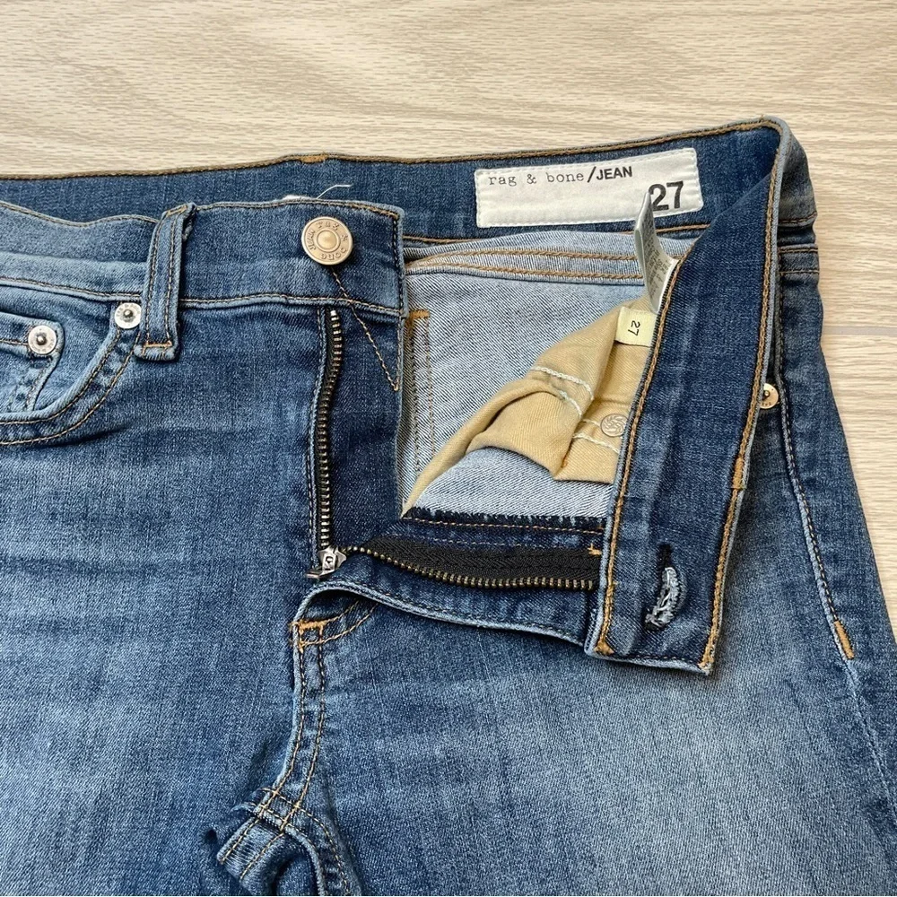 Rag & Bone Ankle Skinny Medium Wash Raw Hem Jeans Women’s size 27